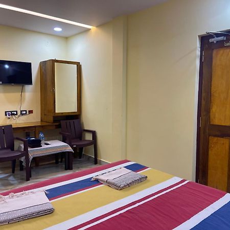 Nimmu Guest House & Restaurant Gokarna 고카르나 외부 사진