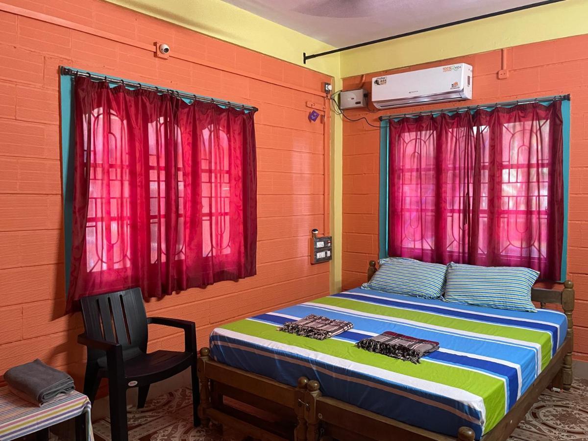 Nimmu Guest House & Restaurant Gokarna 고카르나 외부 사진