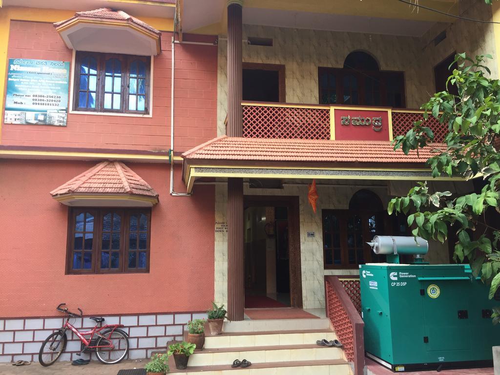 Nimmu Guest House & Restaurant Gokarna 고카르나 외부 사진