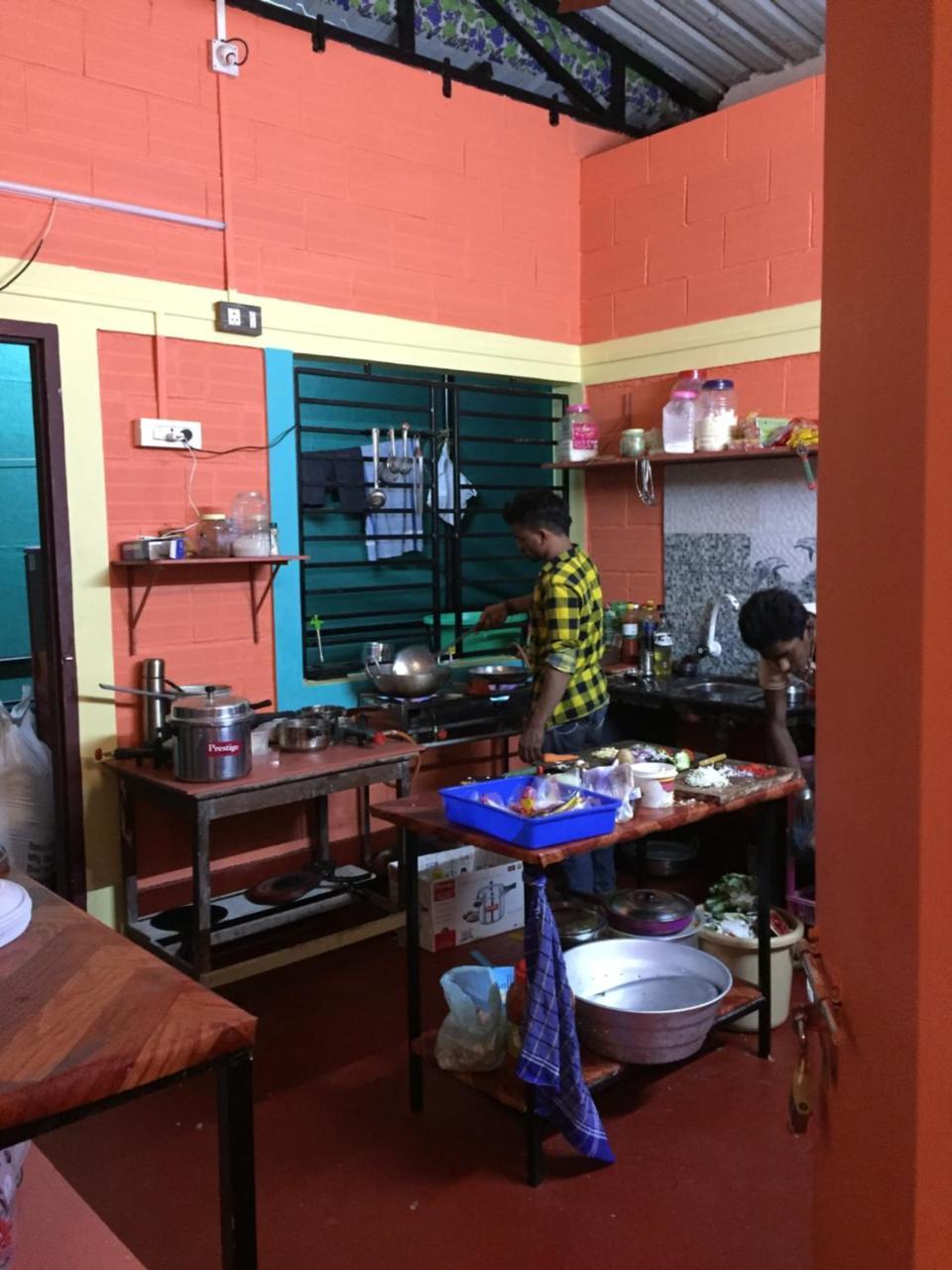 Nimmu Guest House & Restaurant Gokarna 고카르나 외부 사진
