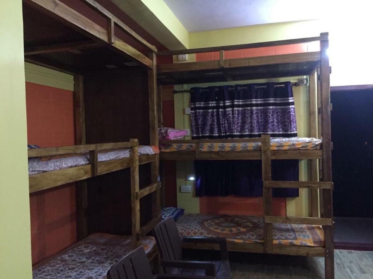 Nimmu Guest House & Restaurant Gokarna 고카르나 외부 사진